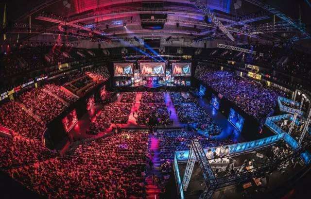 拳头官方：多队选手新冠检测呈阳性 将在单独房间内参赛