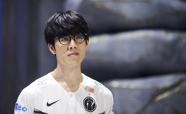 RNG宣布：辅助选手Iwandy和打野选手Geju正式加入RNG