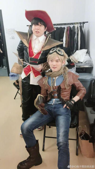 直播吧专访AL：五连败之后训练加倍；希望能拿下TES进冒泡赛